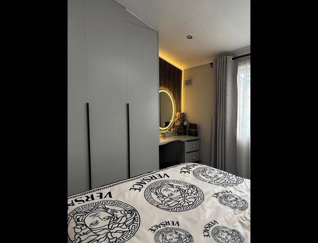 2 BEDROOM PROPERTY TO RENT IN CROFTDENE